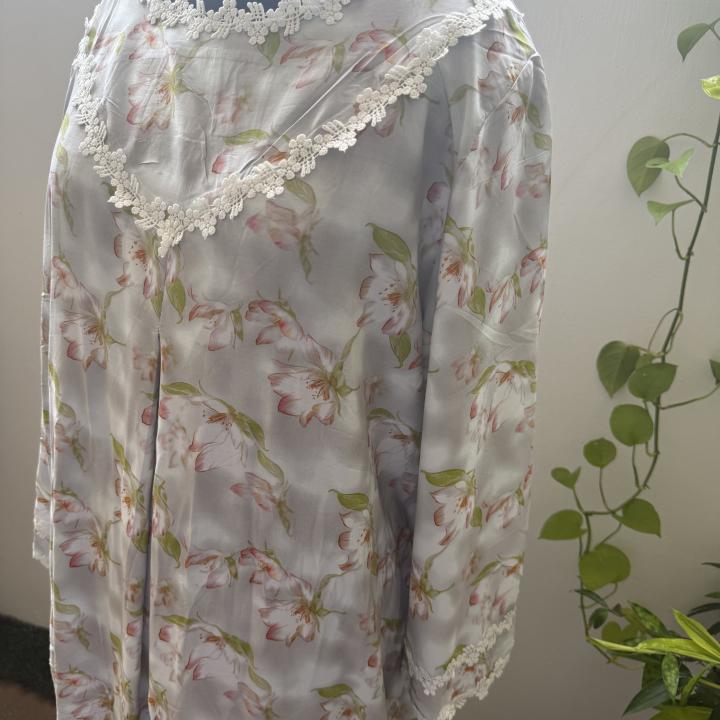 FLORAL V NECK LAYS MAXI | DUBAI MAXI