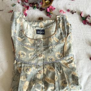 HALF SLEEVE FEEDING MAXI | iNDIAN MAXI